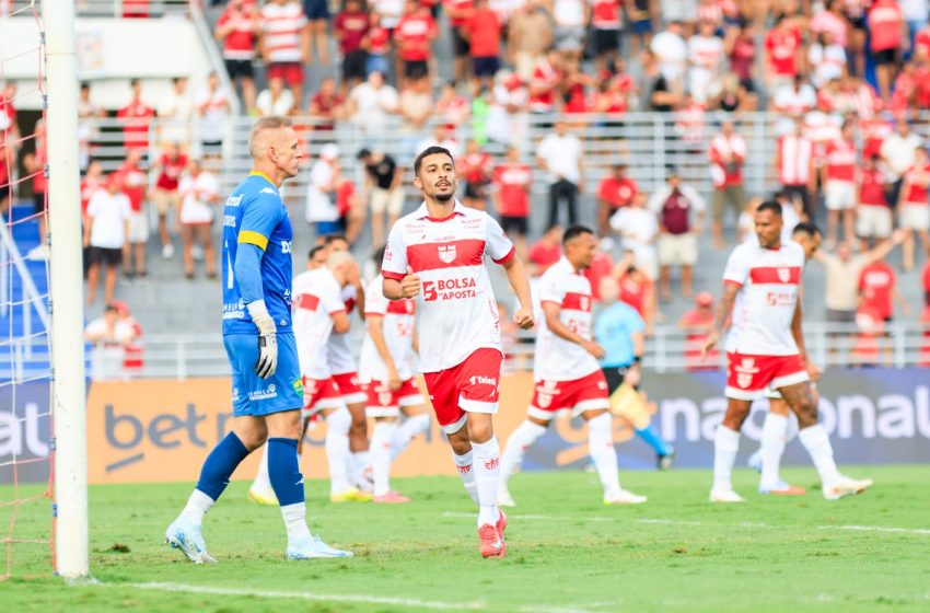  Veja os gols da vitória do CRB sobre o Cuiabá na voz de Rogério Costa